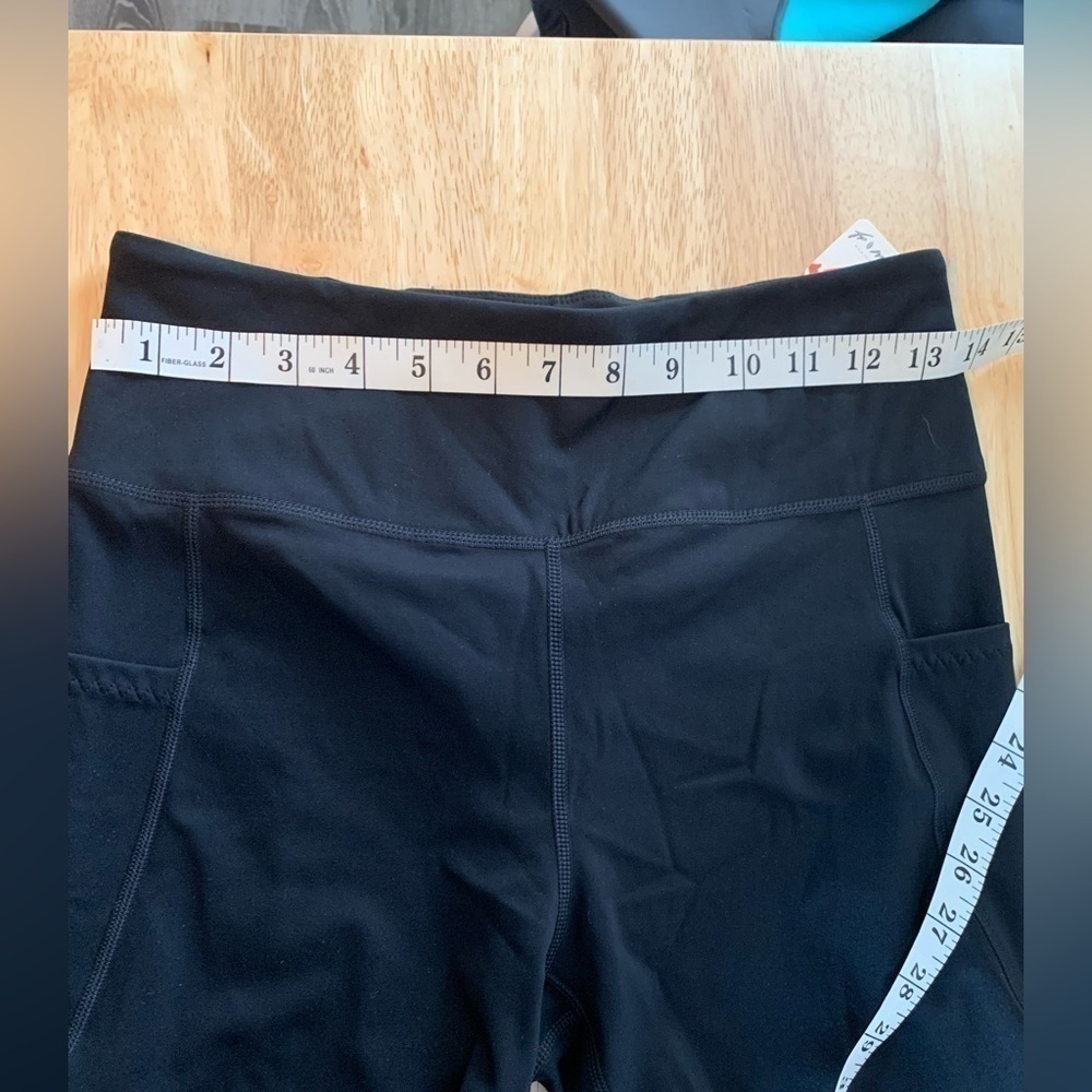 NEW Free People Black Wave Rider Leggings Size Medium - Picture 12 of 16